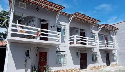 CASA EM CONDOMÍNIO PARA LOCAÇÃO FIXA COM MOBÍLIA - BRAGA, CABO FRIO/RJ