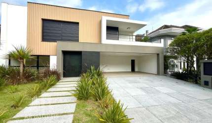 RR6385 Casa 693m² CONDOMÍNIO RESIDENCIAL MELVILLE - OPORTUNIDADE - 4 Suítes 6 Vagas - Santana de Parnaíba, SP - Ótima Localização - TAMBORÉ