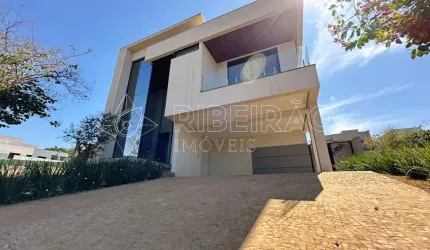 Sobrado com Piscina à venda em Condomínio 03 suítes 04 vagas Alphaville