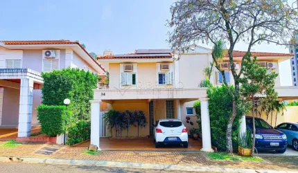 Casa para venda com 4 dormitórios e 2 vagas no Condomínio São Francisco Village