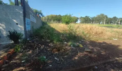 Terreno de esquina com 460 m² no bairro Ipiranga.