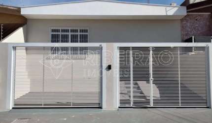 Casa reformada térrea para venda com 3 dormitórios no Jardim Mosteiro