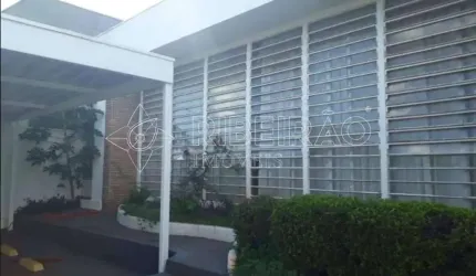 Casa comercial para locação com 4 salas 2 vagas no Jardim Sumaré