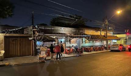 Imóvel Casa Comercial para venda com 3 estabelecimentos