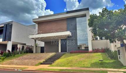 Casa Sobrado com 4 Dormitórios no Alphaville III para venda