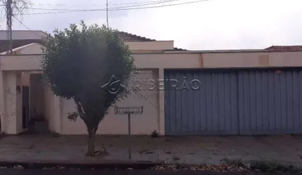 Casa térrea com 3 dormitórios e 4 vagas para venda Jd São Luiz