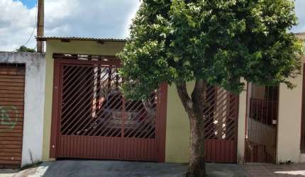 Casa Térrea com 3 dormitórios