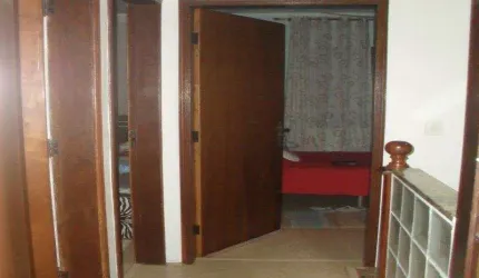 Sobrado com 3 Quartos e 3 banheiros