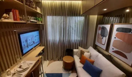 Apartamento de 02 dormitorios á venda na Pompeia !