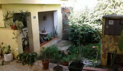 Casa Campo Limpo com 2 Dormitórios, 1 Banheiro e 1 Vaga, 240m²