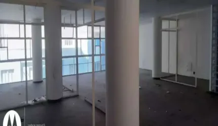 Conjuntos Comercial à venda no Centro com 170m²