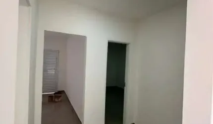 Casa à venda na Vila Santana com 250m² 3 dormitórios 2 banheiros 2 vagas