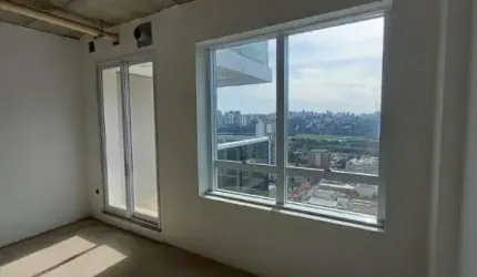 Sala Comercial à Venda na Chácara Santo Antônio