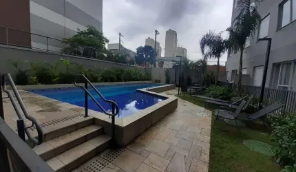 2 dormitorios,  Varanda, 1 banheiro com 38m2 - Bras
