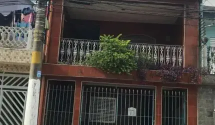 Sobrado à venda no Parque Císper com 100m² 3 dormitórios 3 banheiros 1 vaga