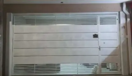 Sobrado à venda no Conjunto Residencial Bandeirantes com 130m² 3 dormitórios 1 suíte 3 banheiros  2 vagas