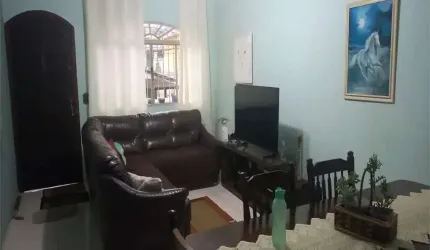 Sobrado, 2 dorm, vaga de garagem