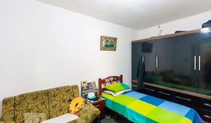 Casa à Venda - Vila Ema, 5 Quartos,  200 m2