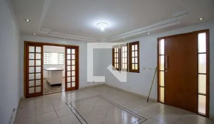 Casa à Venda - Itaquera, 6 Quartos,  147 m2