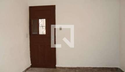 Casa à Venda - Vila Ema, 1 Quarto,  100 m2