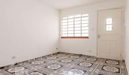 Casa à Venda - Chácara Santo Antonio, 2 Quartos,  77 m2