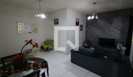 Casa à Venda - Água Fria, 3 Quartos,  230 m2
