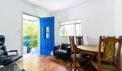 Casa à Venda - Vila Campestre, 2 Quartos,  200 m2