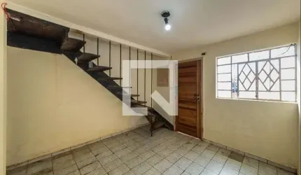 Casa à Venda - Bosque da Saúde, 2 Quartos,  70 m2