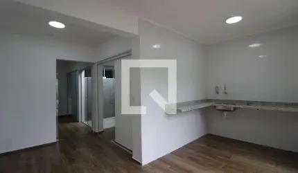 Casa à Venda - Vila Ema, 2 Quartos,  125 m2