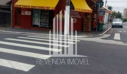 Ponto Comercial à Venda em São Paulo-SP, Bairro Água Funda, 200m², 1 Sala e 2 Banheiros