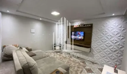 Imperdível oportunidade de adquirir uma casa no Parque das Flores, São Paulo-SP: 3 quartos, 2 salas, 3 banheiros, 2 vagas de garagem, 180m².