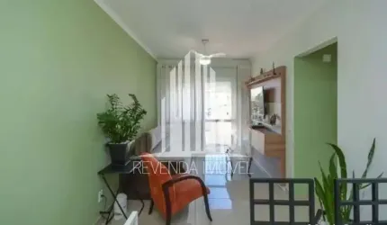 Venha morar no apartamento dos seus sonhos! Excelente oportunidade apartamento à Venda c/ 3 Dorm, 1 vaga em Interlagos por R$425 Mil.