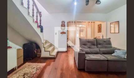 Casa à Venda - Jardim Éster Yolanda, 2 Quartos,  122 m2
