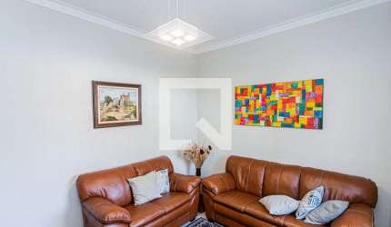Casa à Venda - Jardim Peri, 4 Quartos,  120 m2