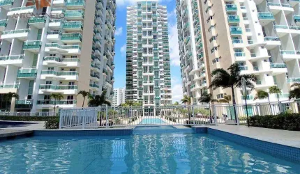Apartamento com 2 dormitórios à venda, 82 m² por R$ 760.000,00 - Guararapes - Fortaleza/CE