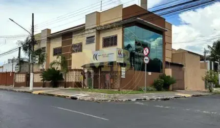Predio comercial, centro médico em funcionamento com mais de 12 anos, confira
