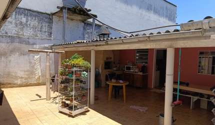 Casa com Terreno de 568 m²  por R$ 1.220.000,00 no Centro em Guaratuba-PR