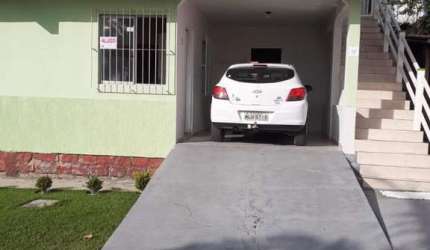 Casa para Venda em Florianópolis, Ingleses do Rio Vermelho, 4 dormitórios, 2 banheiros, 2 vagas