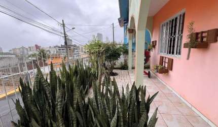 Casa para Venda em Florianópolis, Centro, 5 dormitórios, 3 banheiros, 1 vaga