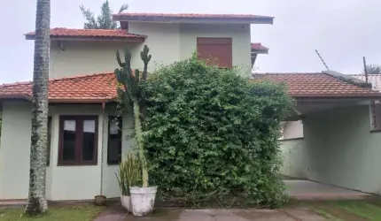 Casa para Venda em Florianópolis, Campeche, 3 dormitórios, 2 banheiros, 2 vagas