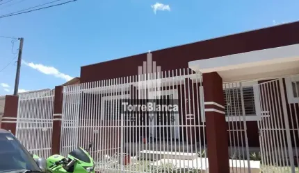 Sobrado com 3 dormitórios à venda