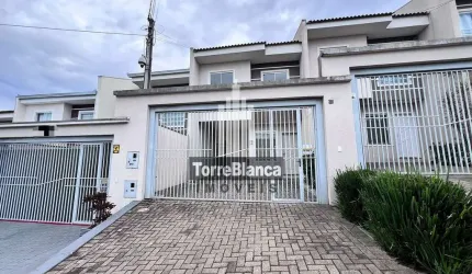 Sobrado com 3 dormitórios à venda, poucas quadras do lago de Olarias ,  70 m²- Oficinas/Ponta Gross