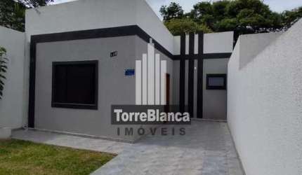 Casa com 2 dormitórios à venda