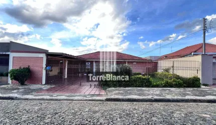 Casa à Venda, 3 quartos sendo 1 suíte, 3 vagas de garagem, Churrasqueira, 136 m², Órfãs - Ponta Gro