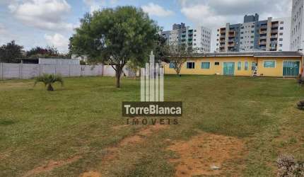 Casa para Venda e Locação, 3 quartos, Área gourmet com churrasqueira, Quintal Amplo, 1061 m² total,