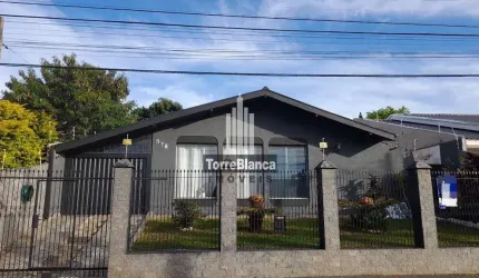 Excelente Casa à venda,com Piscina no Bairro Oficinas, Ponta Grossa, PR