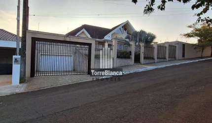 Ótima Oportunidade, casa à venda na Vila  Estrela, Ponta Grossa, PR