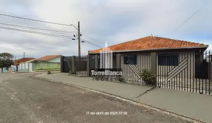 Casa à venda de esquina próximo ao centro, Ponta Grossa, PR