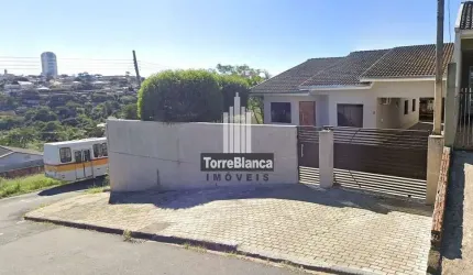 Casa Semimobiliada para venda, 3 quartos sendo 1 suíte, Edícula com churrasqueira, 4 vagas cobertas