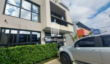 Sala Comercial para locação, 4 banheiros, Vagas de estacionamento rotativo, 30 m², Contorno - Ponta